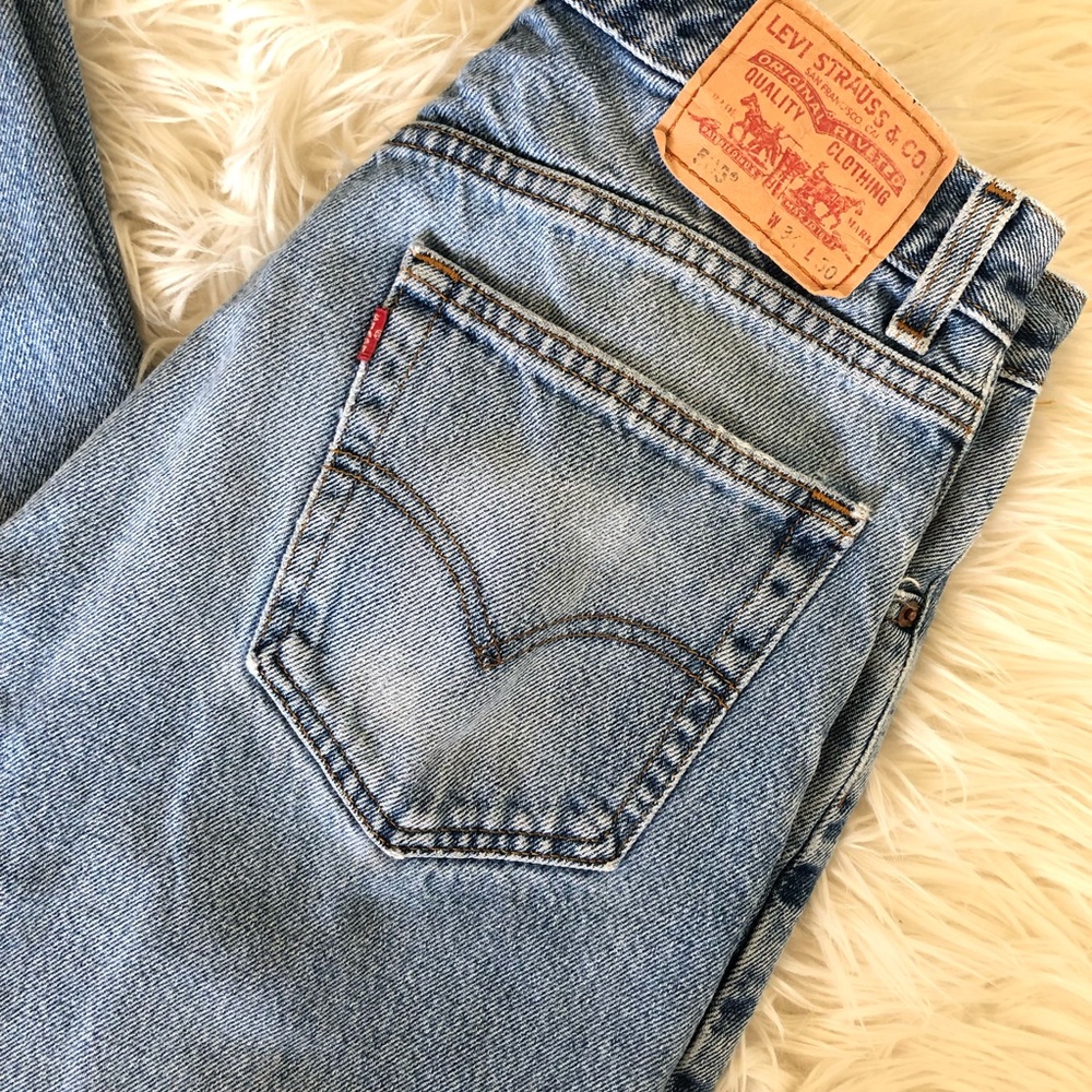 Vintage High Waisted Light Washed Levi’s